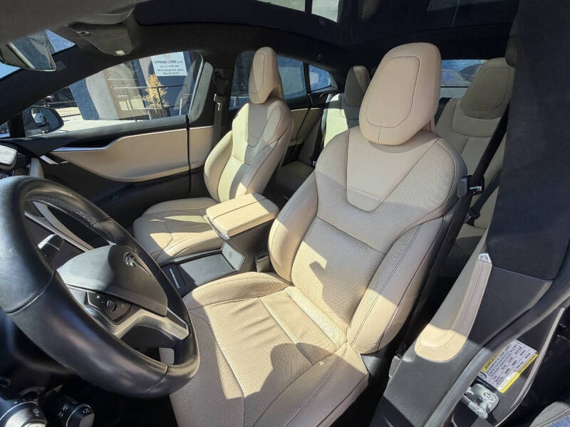 2017 Tesla Model S 90D