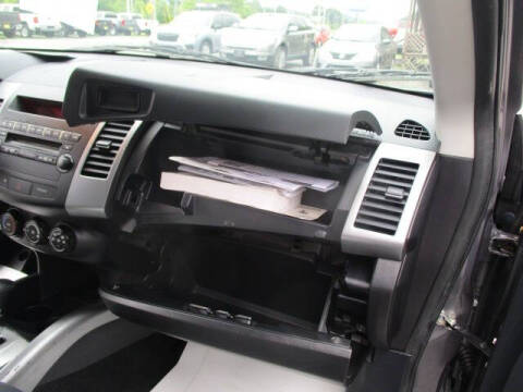 2009 Mitsubishi Outlander ES
