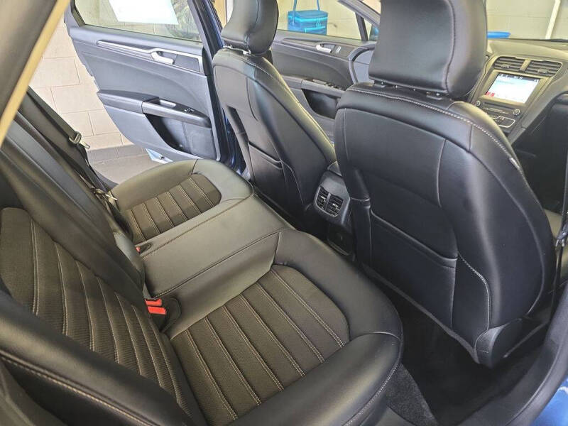 2018 Ford Fusion SE