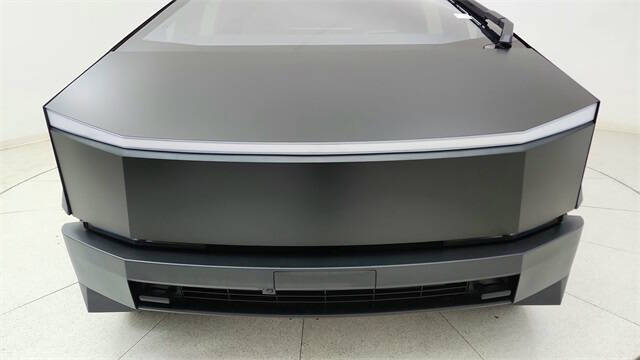 2024 Tesla Cybertruck Cyberbeast