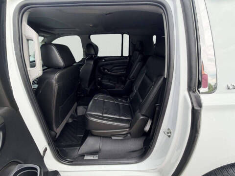 2020 Chevrolet Suburban LT