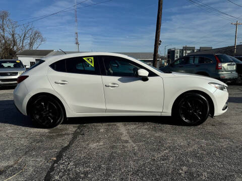 2016 Mazda MAZDA3 i Touring