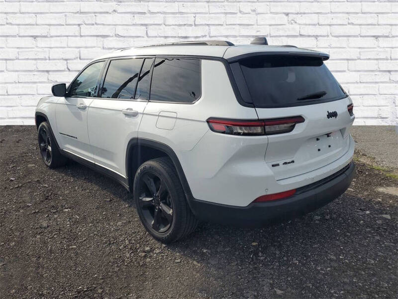 2022 Jeep Grand Cherokee L Altitude