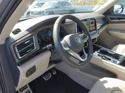 2025 Volkswagen Atlas SEL Premium R-Line 4Motion