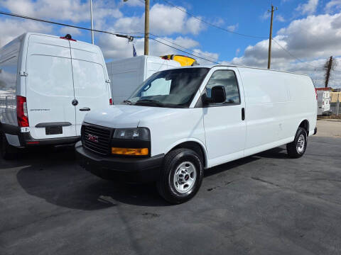 2023 GMC Savana 2500