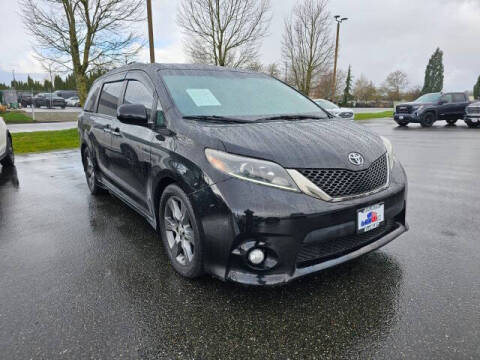 2015 Toyota Sienna for sale at Karmart in Burlington WA
