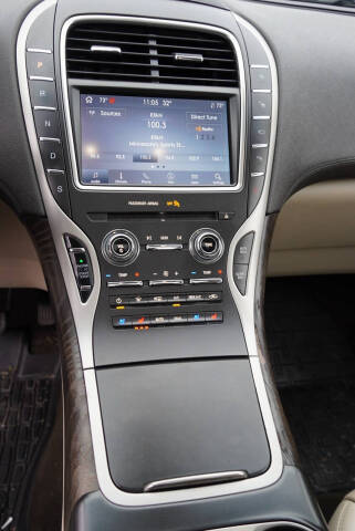 2020 Lincoln Nautilus Reserve