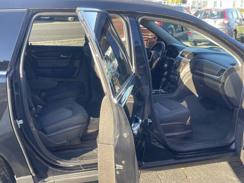 2016 Chevrolet Traverse LT