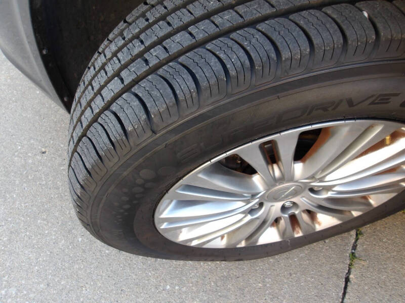 2016 Chrysler Town and Country Touring-L