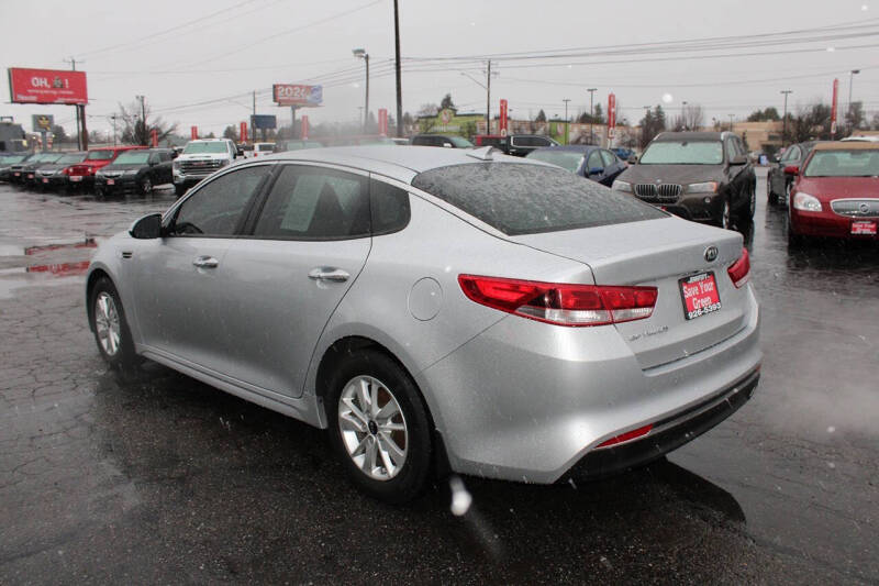 2016 Kia Optima LX