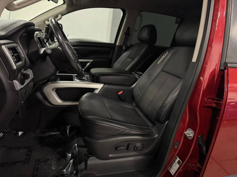 2017 Nissan Titan XD