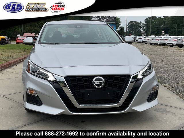 2022 Nissan Altima 2.5 SV