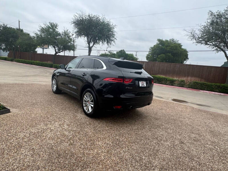 2017 Jaguar F-PACE 35t Prestige