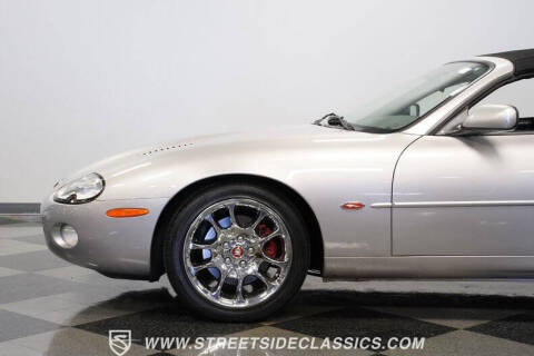 2001 Jaguar XKR
