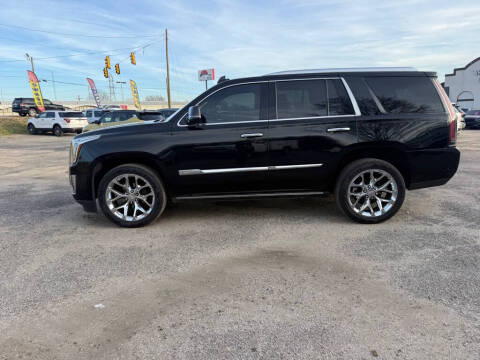 2017 Cadillac Escalade Platinum