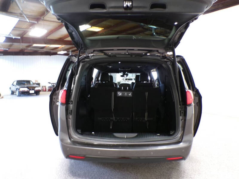 2020 Chrysler Pacifica Launch Edition