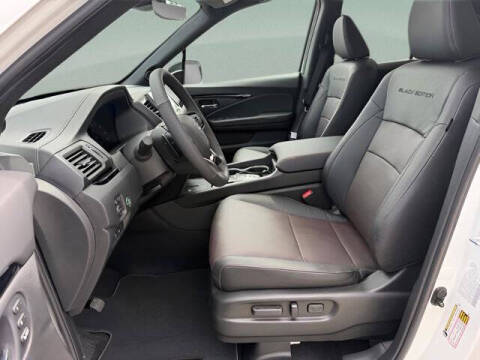 2026 Honda Ridgeline Black Edition Two-Tone