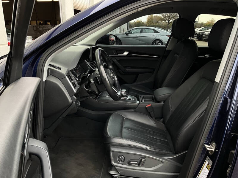 2019 Audi Q5 quattro Premium 45 TFSI