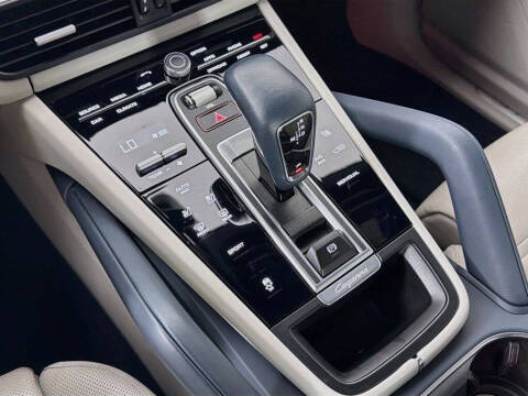 2023 Porsche Cayenne