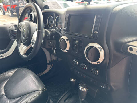 2014 Jeep Wrangler Unlimited Polar Edition