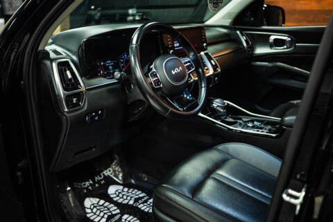 2022 Kia Sorento SX