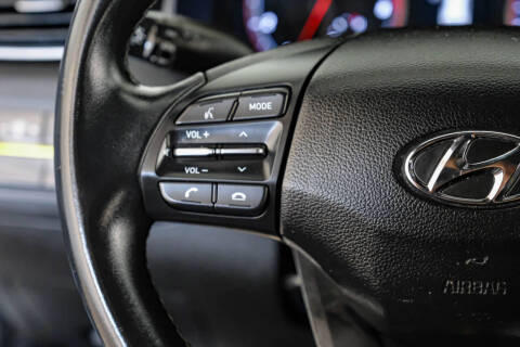 2019 Hyundai Veloster