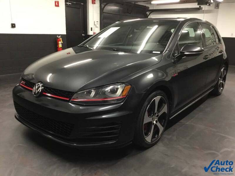 2017 Volkswagen Golf GTI SE