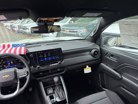 2025 Chevrolet Colorado Work Truck