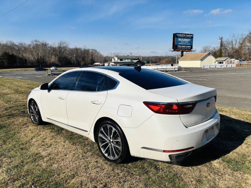 2017 Kia Cadenza Limited