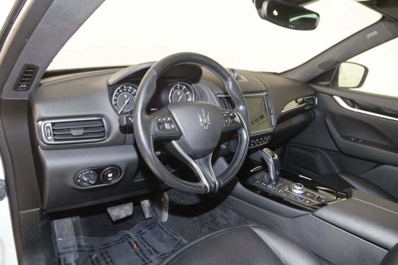 2022 Maserati Levante Modena