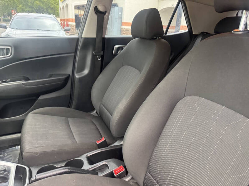 2021 Hyundai Venue SE