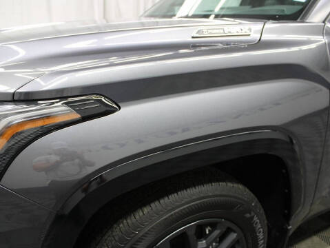 2025 Toyota Sequoia SR5