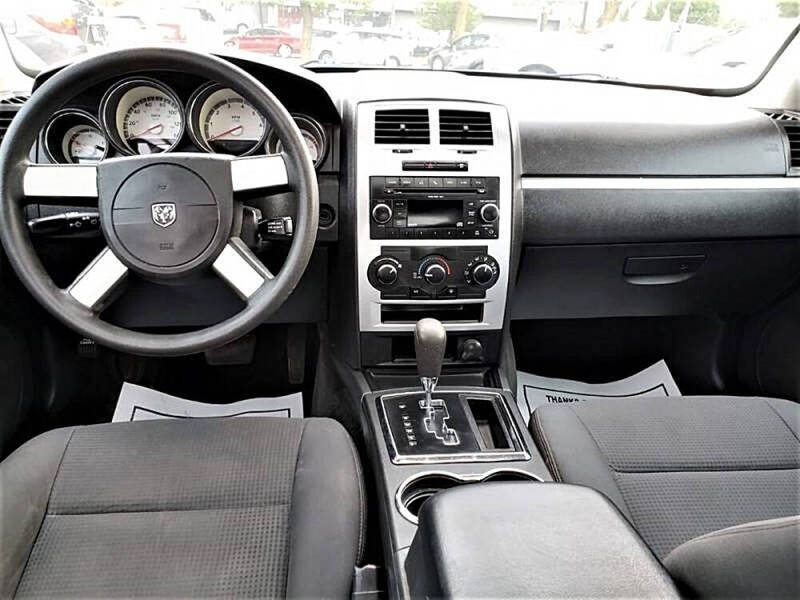 2010 Dodge Charger SXT