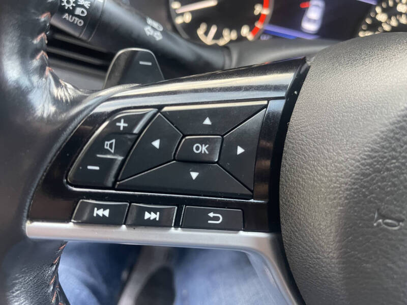 2021 Nissan Altima 2.5 SR