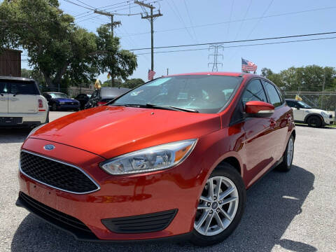 2018 Ford Focus for sale at Das Autohaus Quality Used Cars in Clearwater FL