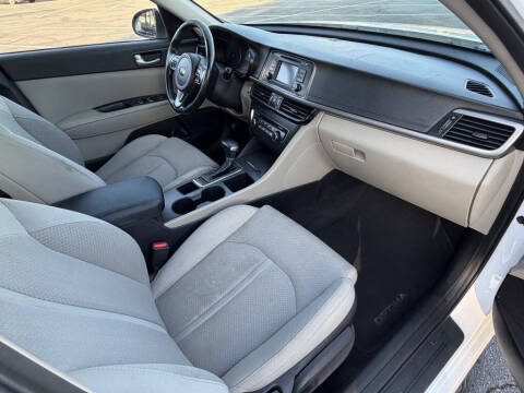 2016 Kia Optima LX Turbo