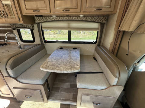 2020 Thor Motor Coach Chateau