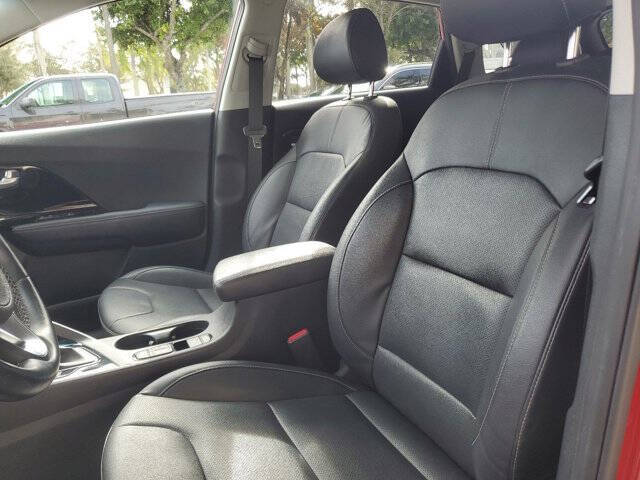 2022 Kia Niro EX Premium