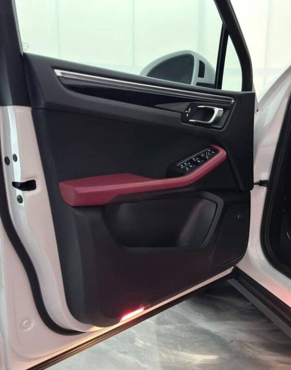 2021 Porsche Macan