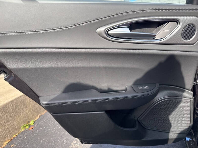 2025 Alfa Romeo Giulia