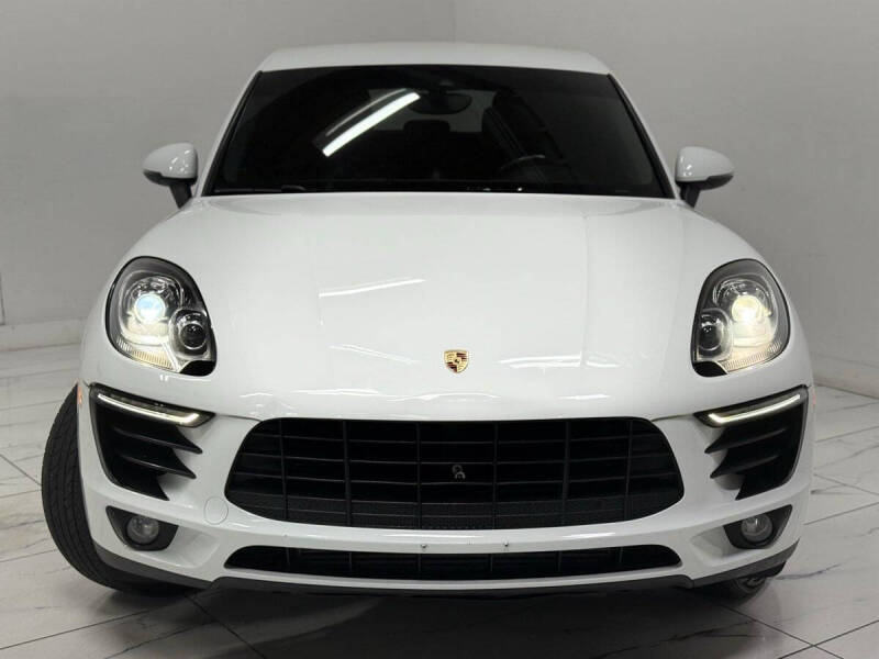 2018 Porsche Macan