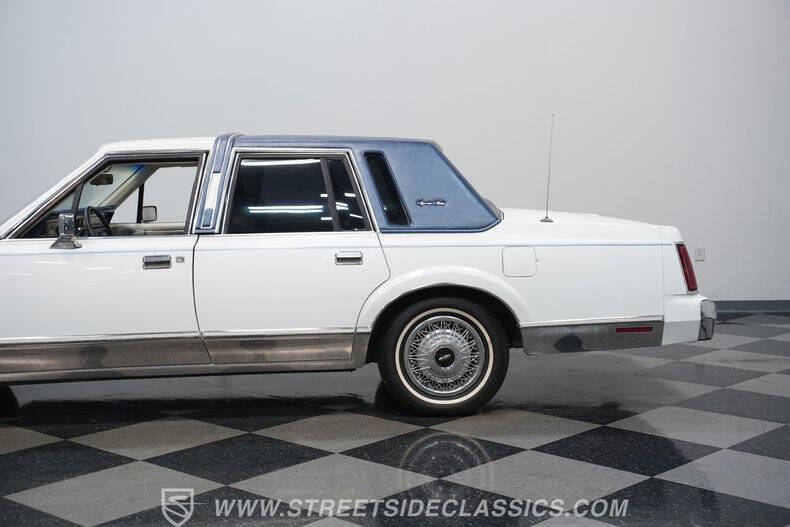1985 Lincoln Town Car