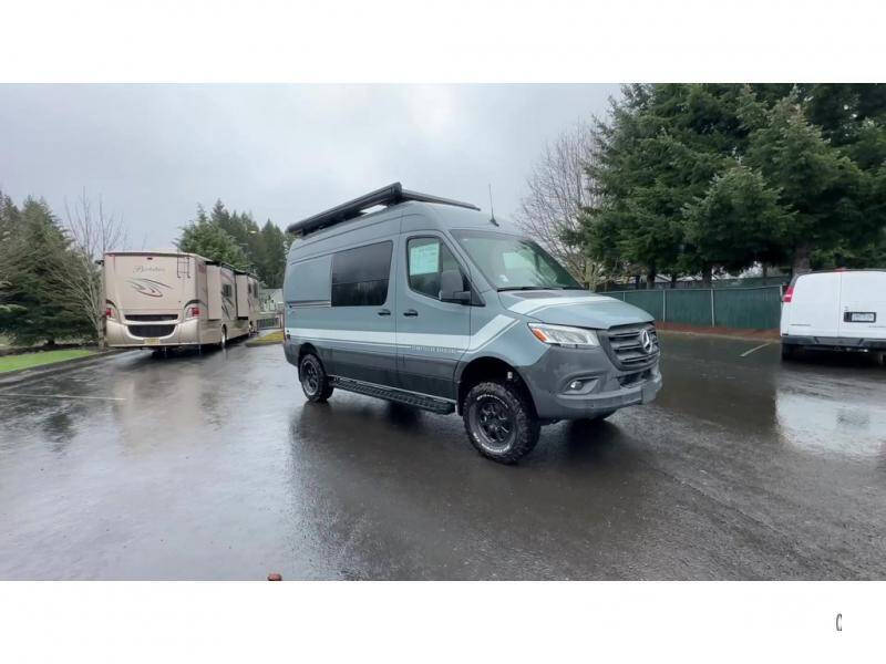 2024 Mercedes-Benz Sprinter