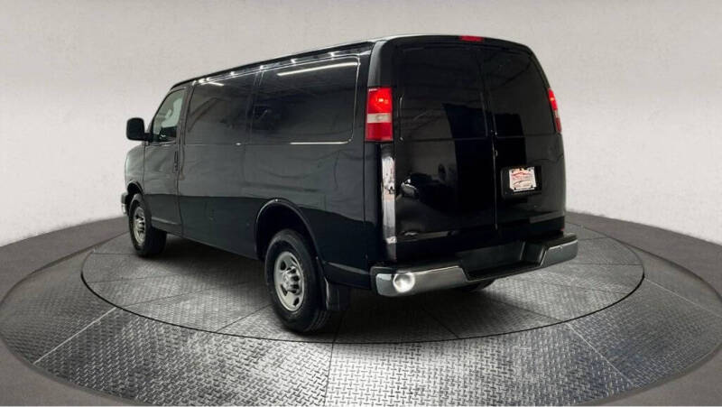 2017 Chevrolet Express 2500