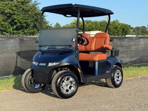 2025 E-Z-GO Freedom RXV