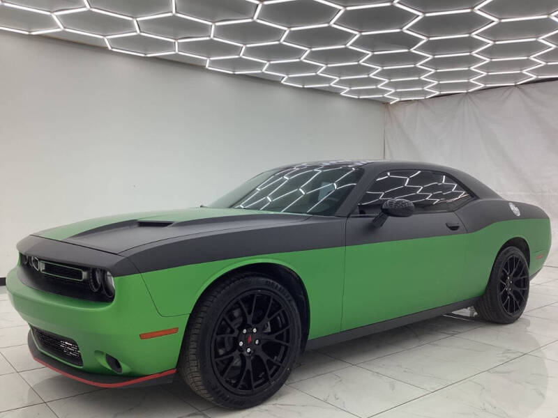 2017 Dodge Challenger SXT