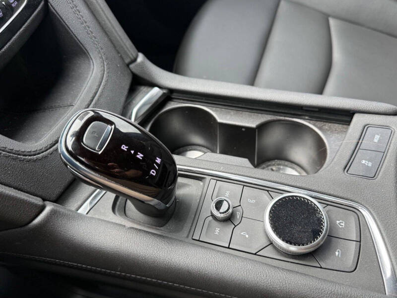 2023 Cadillac XT6 Luxury