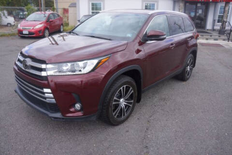 2019 Toyota Highlander for sale at DMV Car Store in Woodbridge VA