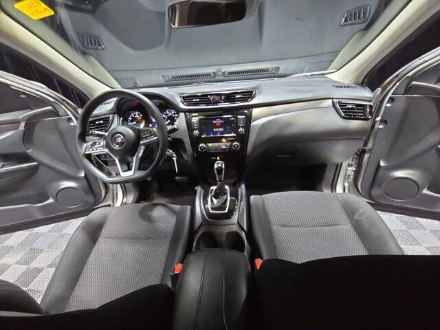 2022 Nissan Rogue Sport S