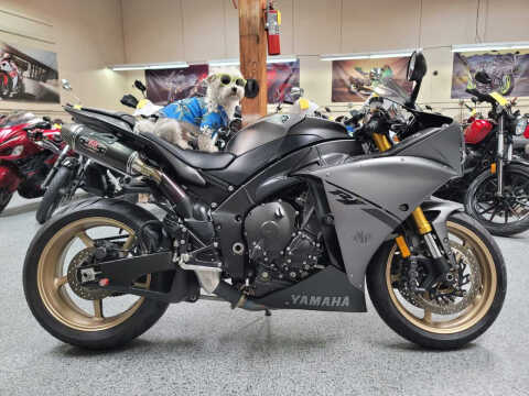 2014 Yamaha YZF-R1